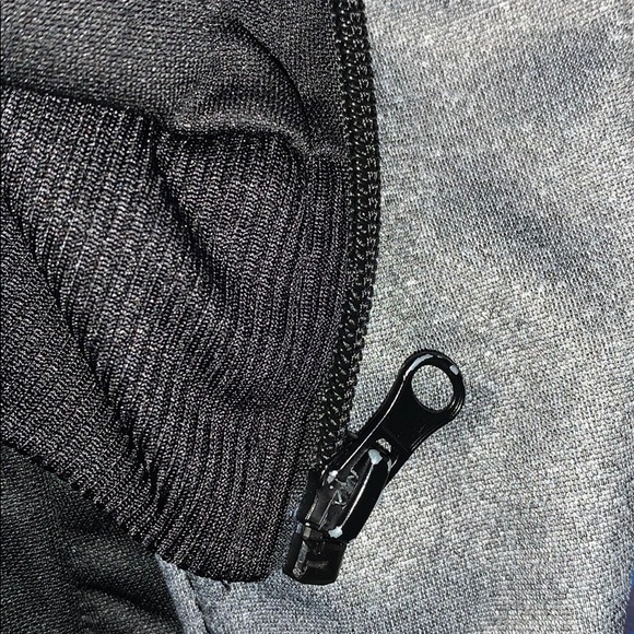 Grey zip-up jacket - Picture 5 of 5